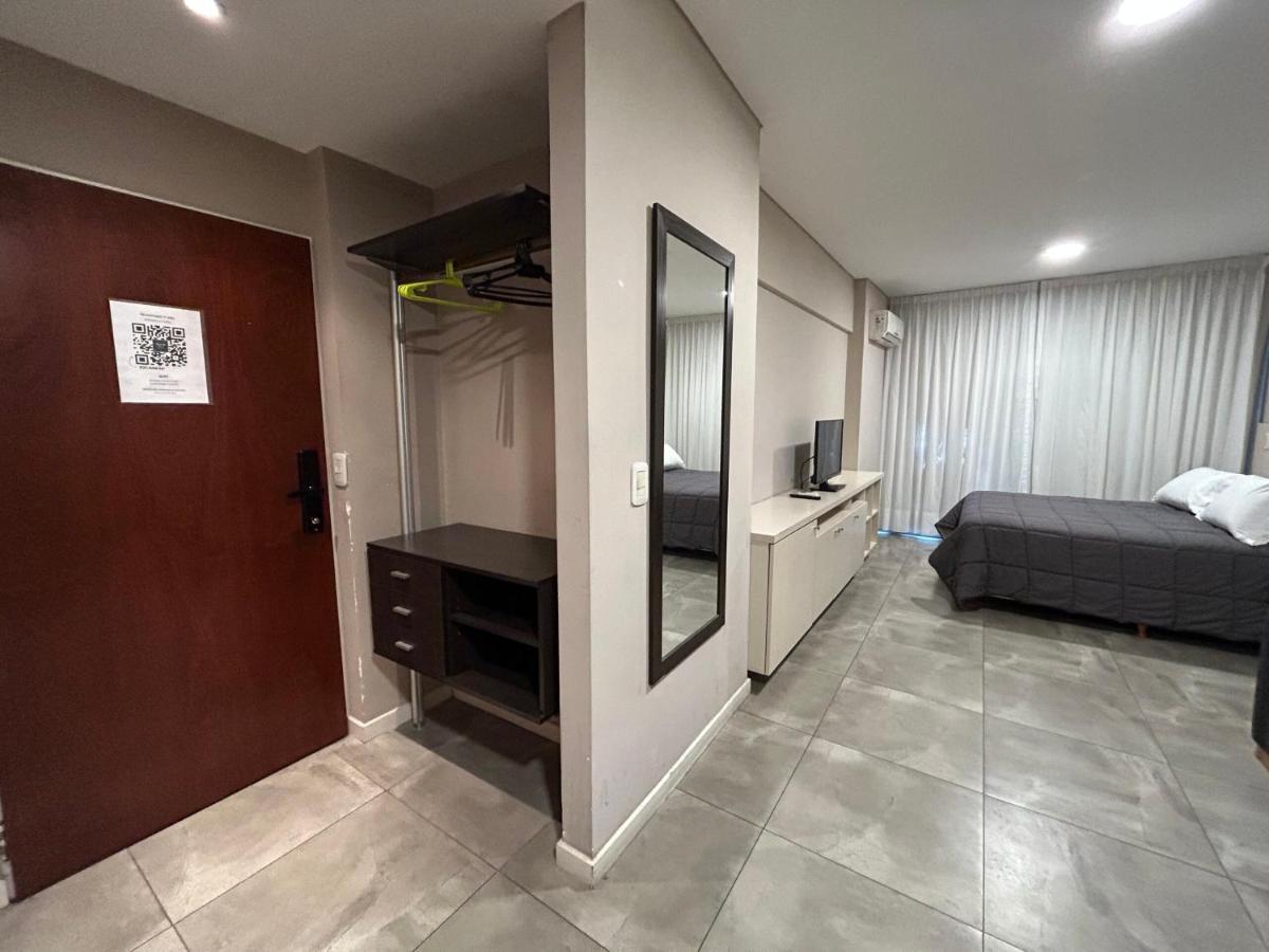 We Sleep Arenales Apartment บัวโนสไอเรส ภายนอก รูปภาพ