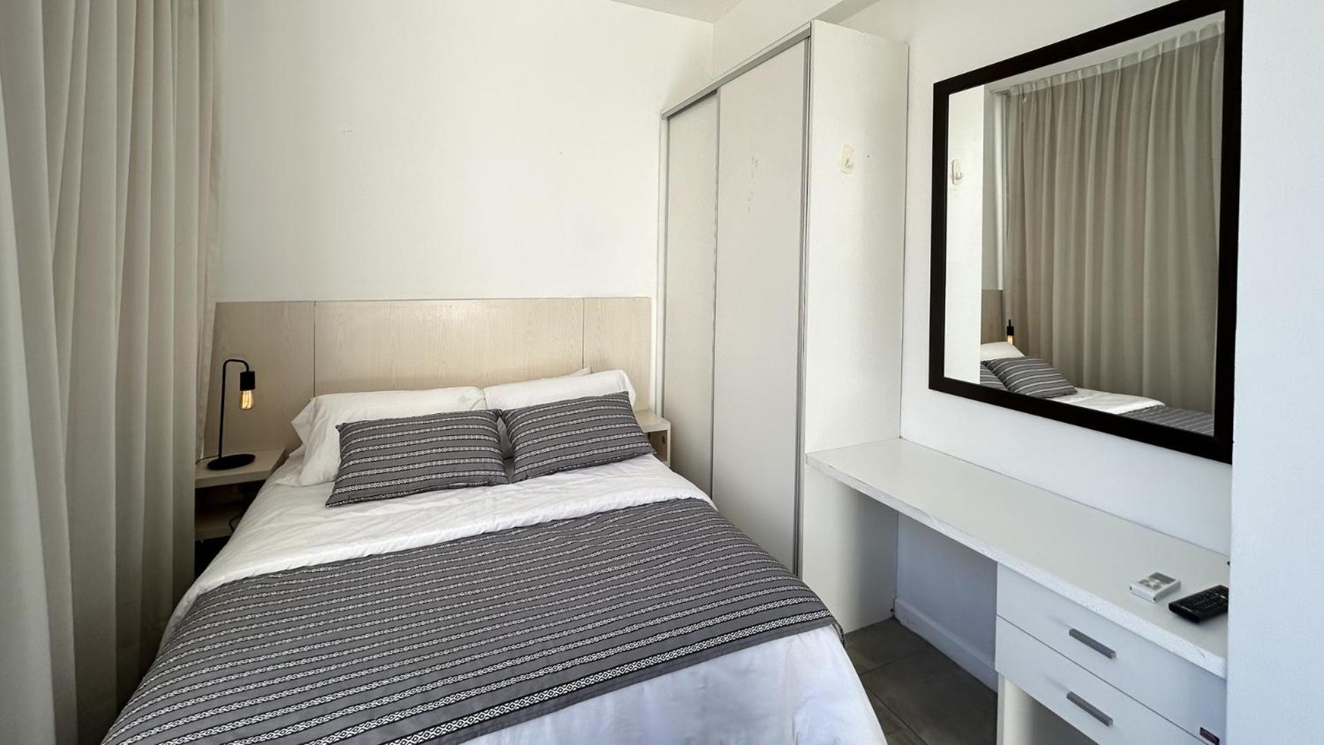 We Sleep Arenales Apartment บัวโนสไอเรส ภายนอก รูปภาพ